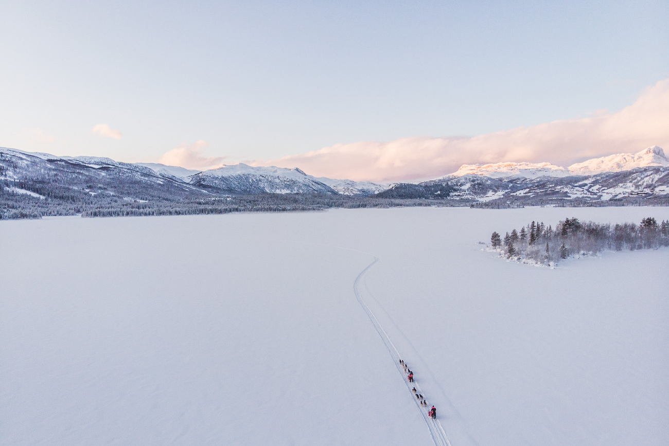 drone-lake-day